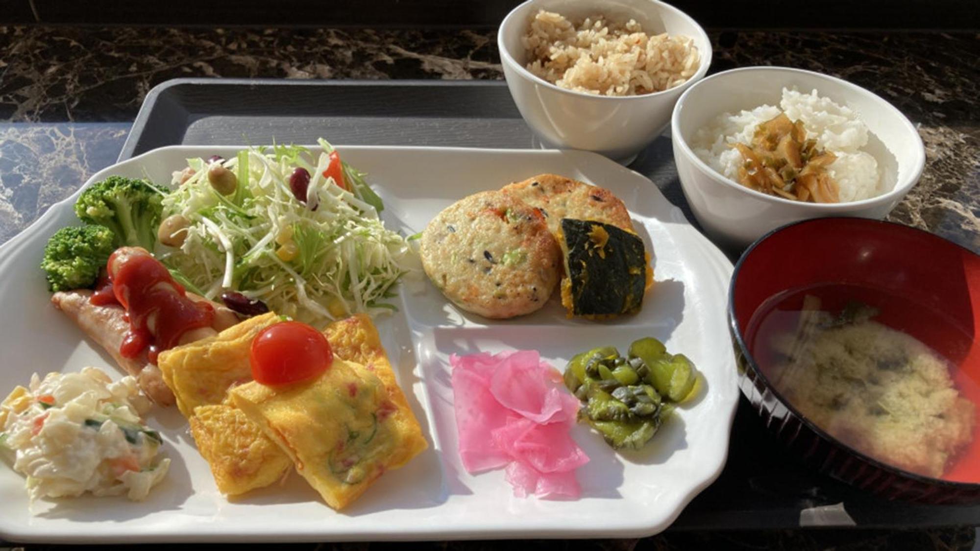 Toyoko Inn Shin-Aomori-Eki Higashi-Guchi Exterior photo